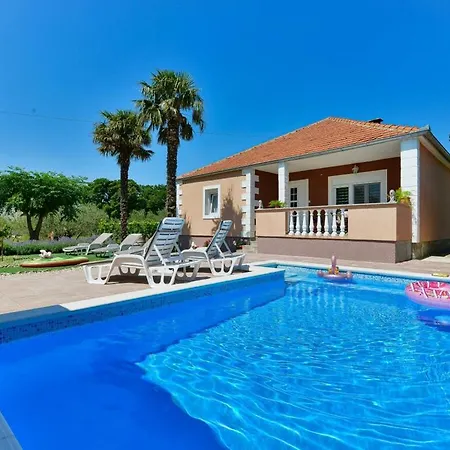 Meri Comfortable Benkovac