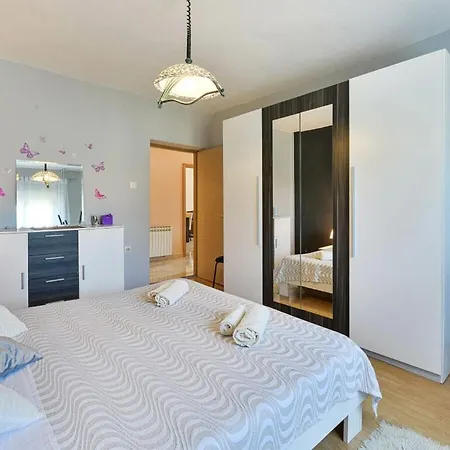 Holiday home Meri Comfortable *