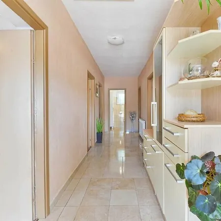 Meri Comfortable Holiday home Benkovac